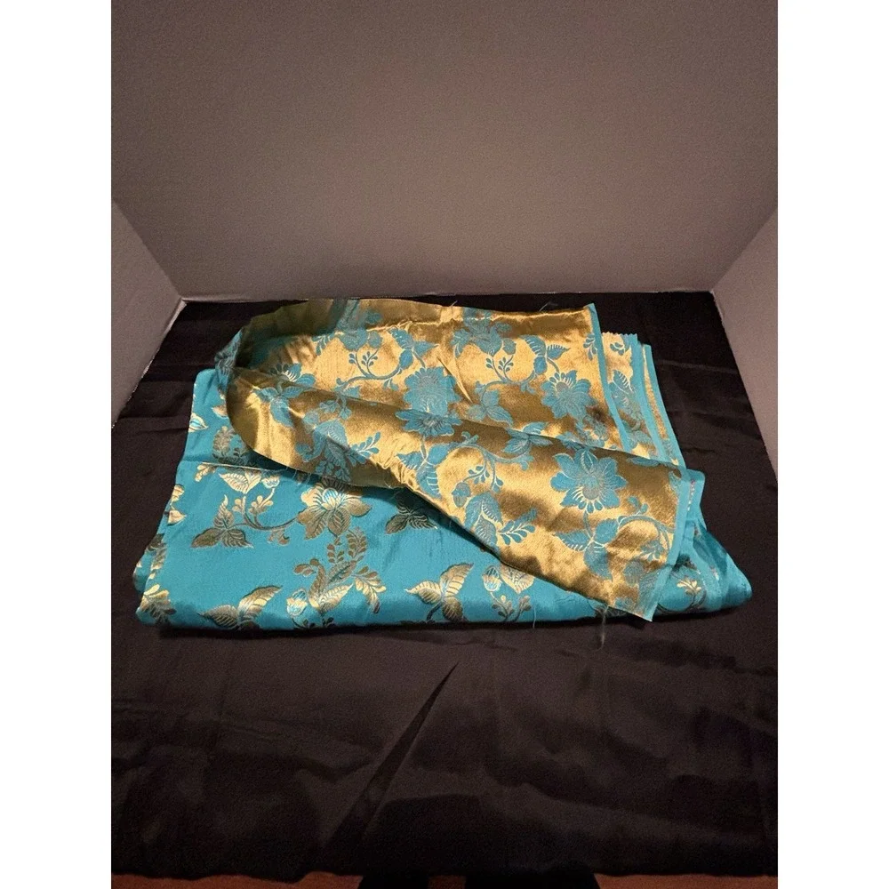 Jacquard beautiful three